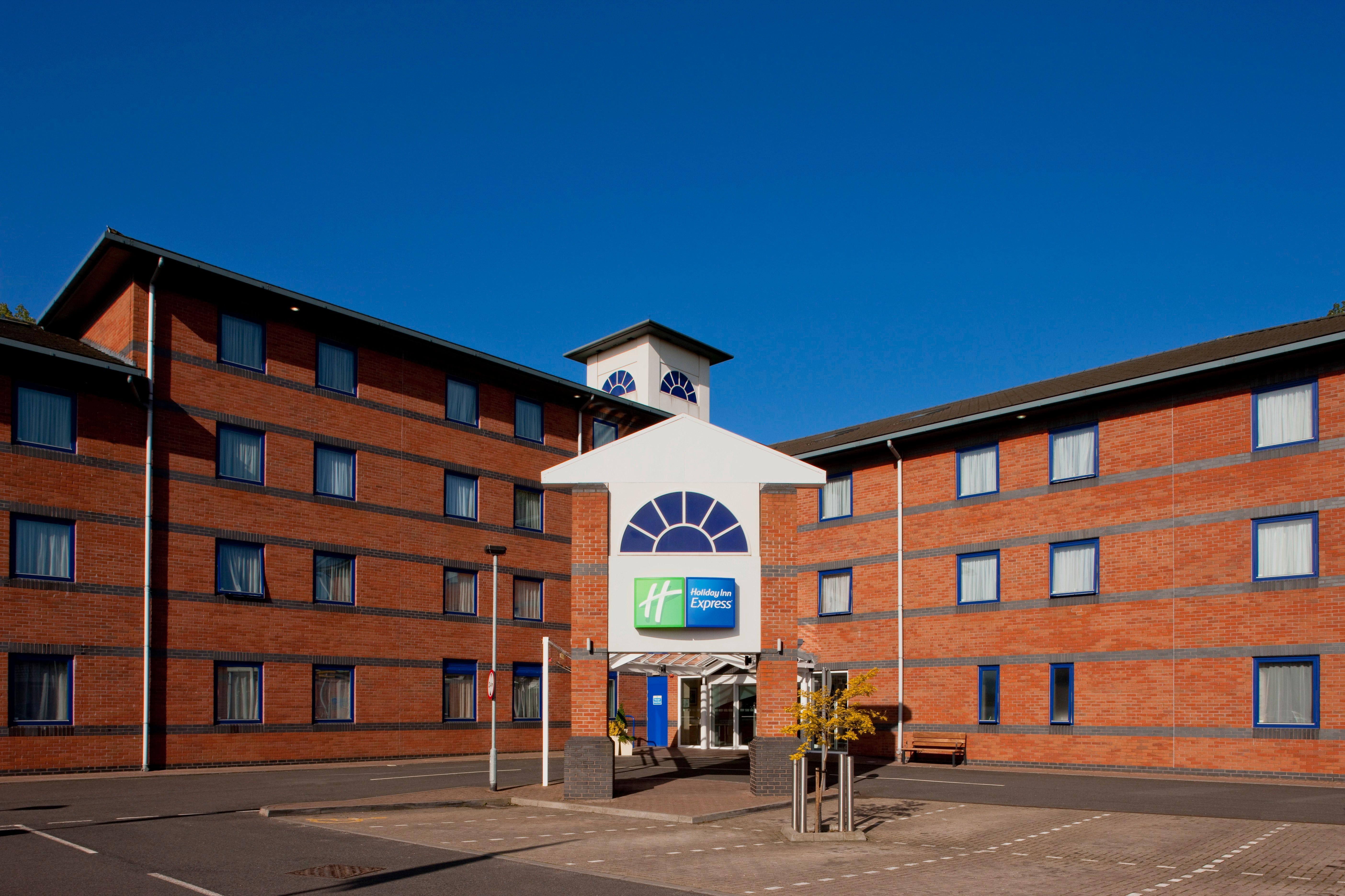 Holiday Inn Express Droitwich Spa By Ihg Exterior foto
