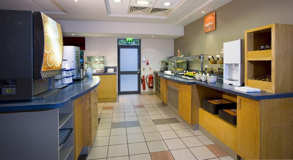 Holiday Inn Express Droitwich Spa By Ihg Restaurante foto